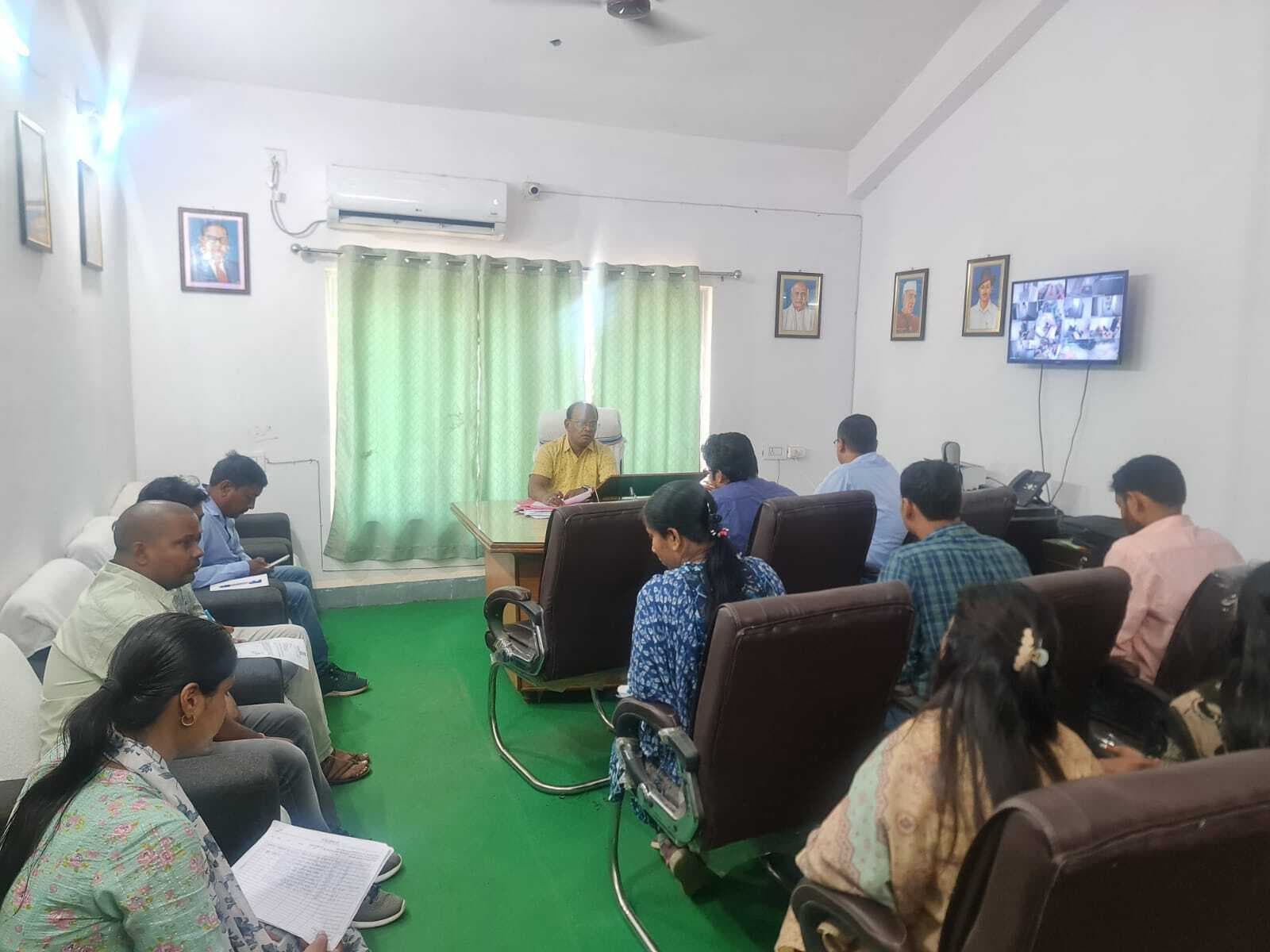 खराब चापानल व जलमीनारों की मरम्मत करायें पंचायत सचिव: बीडीओ