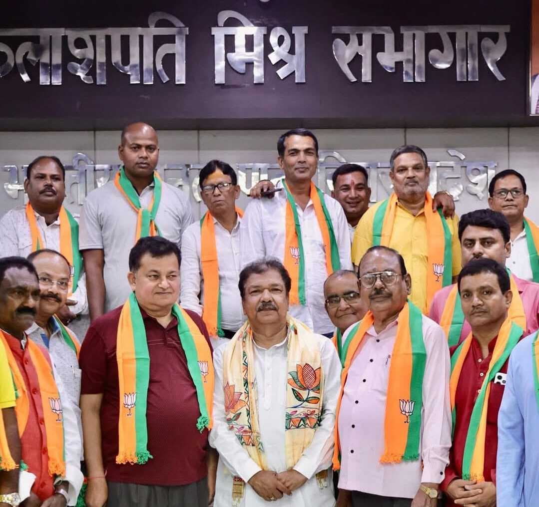 विशेष प्रशिक्षण के लिए बीएलए दिल्ली रवाना