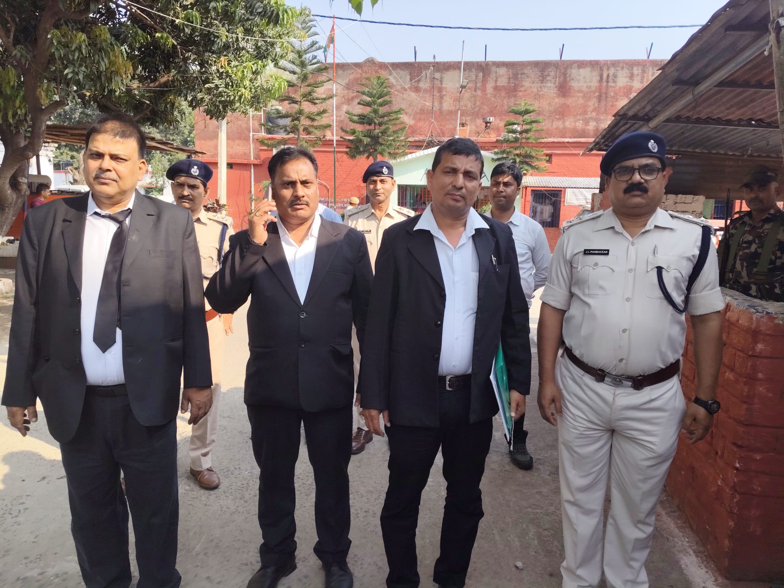 बंदियों को निशुल्क विधिक सेवा के अवसरों की दी जानकारी