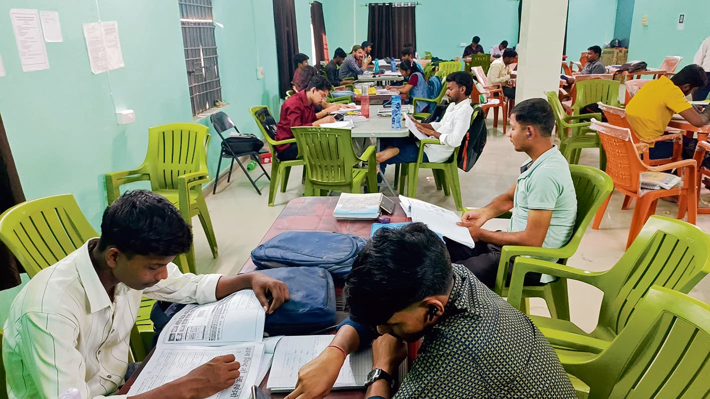 Gopalganj News : केंद्रीय पुस्तकालय में होगी करियर काउंसेलिंग, युवाओं को मिलेगी नौकरी की जानकारी