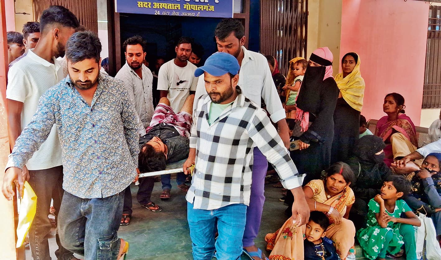 Gopalganj News  : तुरकहा में बदमाशों ने युवक को मारी गोली, मेडिकल कॉलेज रेफर