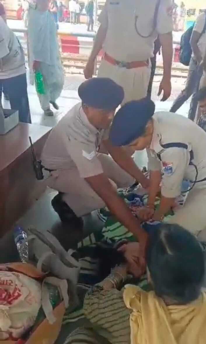 सीपीआर : सांसों की डोर थमने से बचा रही आरपीएफ की ट्रेनिंग