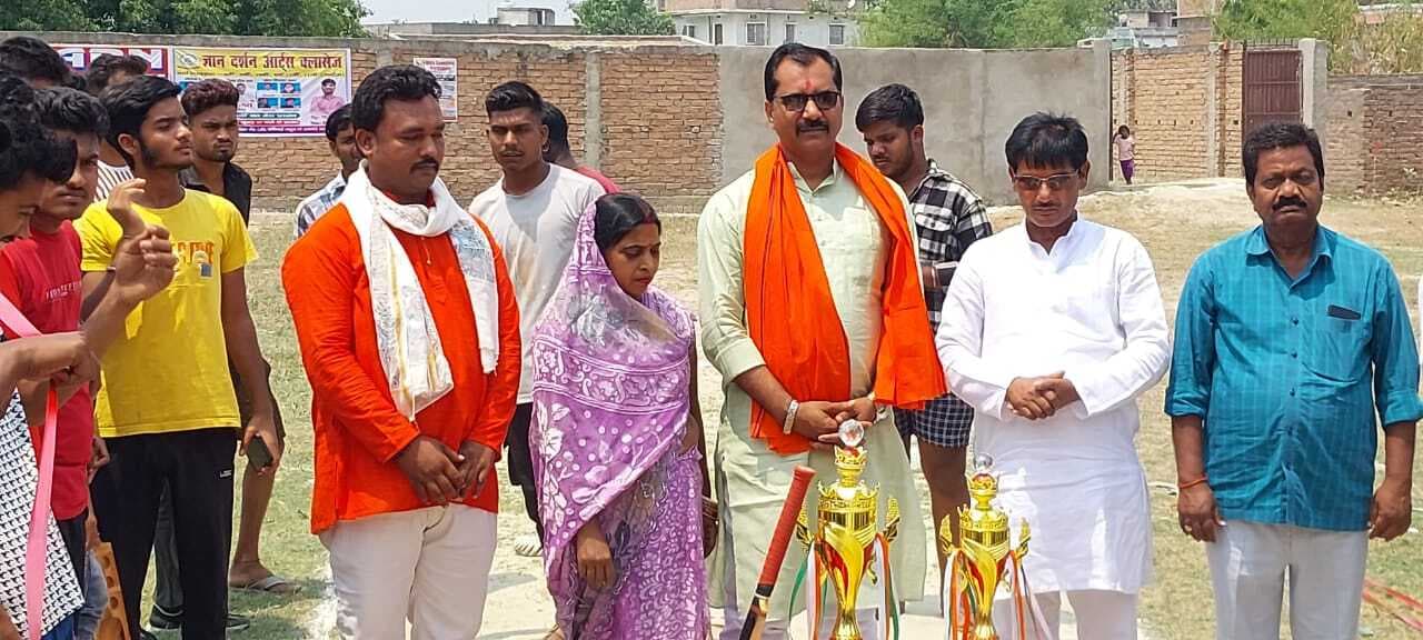 Samastipur News:चकबहाउद्दीन ने जीता एमटीसीसी क्रिकेट टूर्नामेंट सीजन 3 का पहला मैच