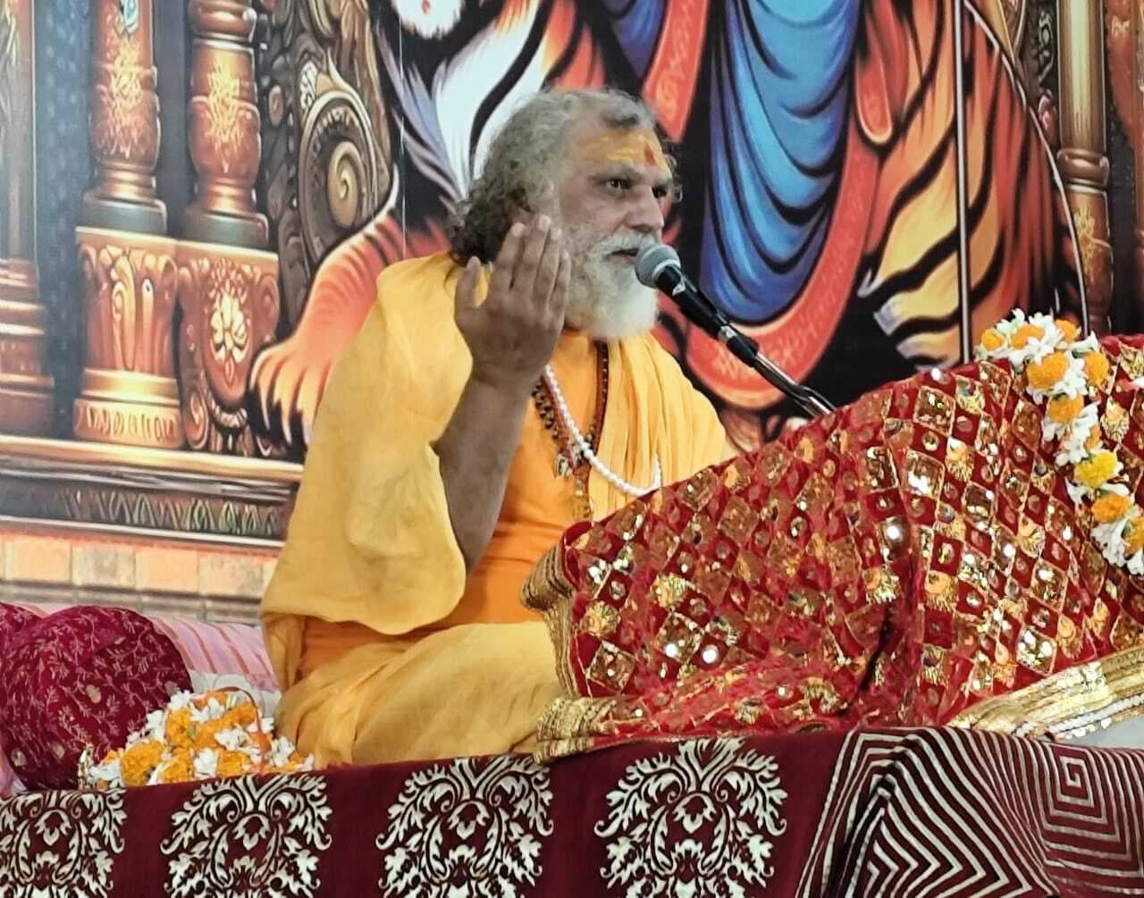 East Singbhum News : सहनशीलता के जीवंत मिसाल हैं श्रीराम : स्वामी हृदयानंद