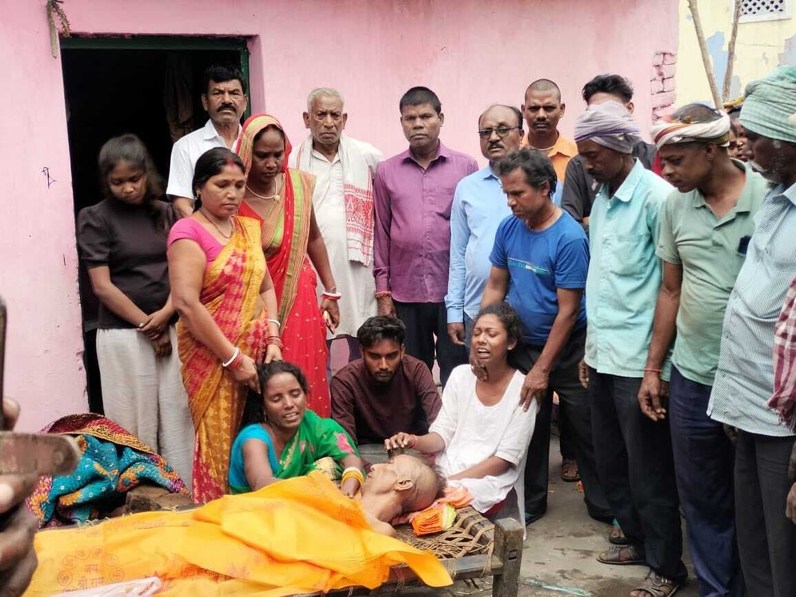 Bokaro News : विस्थापित नेता हेमलाल महतो का निधन