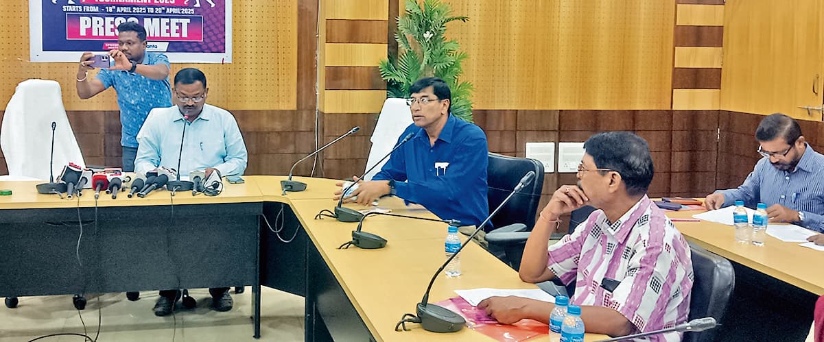 Jharsuguda News: 5ए साइड अंतर राज्यीय बालिका अंडर-17 हॉकी टूर्नामेंट 18 से, नौ टीमें लेंगी हिस्सा