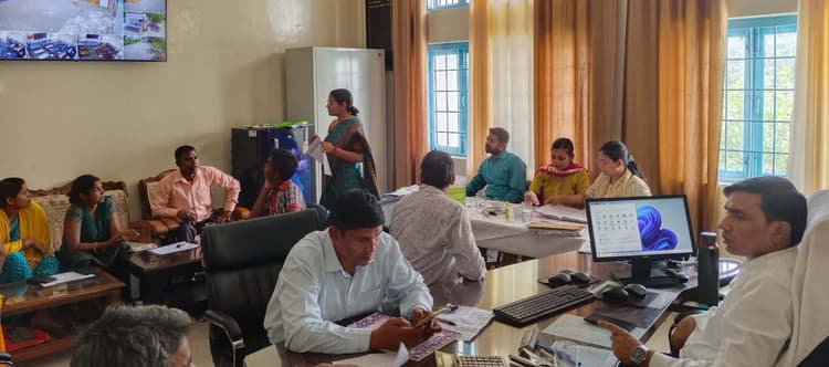 पीएम श्री केंद्रीय विद्यालय में नामांकन को लेकर लॉटरी प्रक्रिया संपन्न