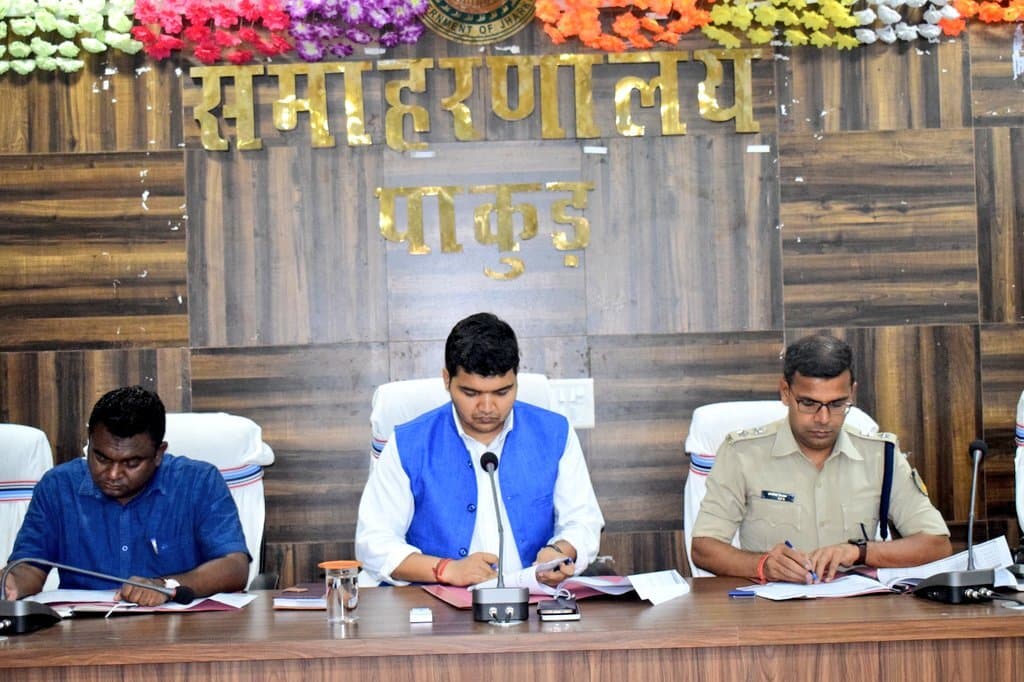 मुर्शिदाबाद की घटना के बाद पाकुड़ में बढ़ी सतर्कता