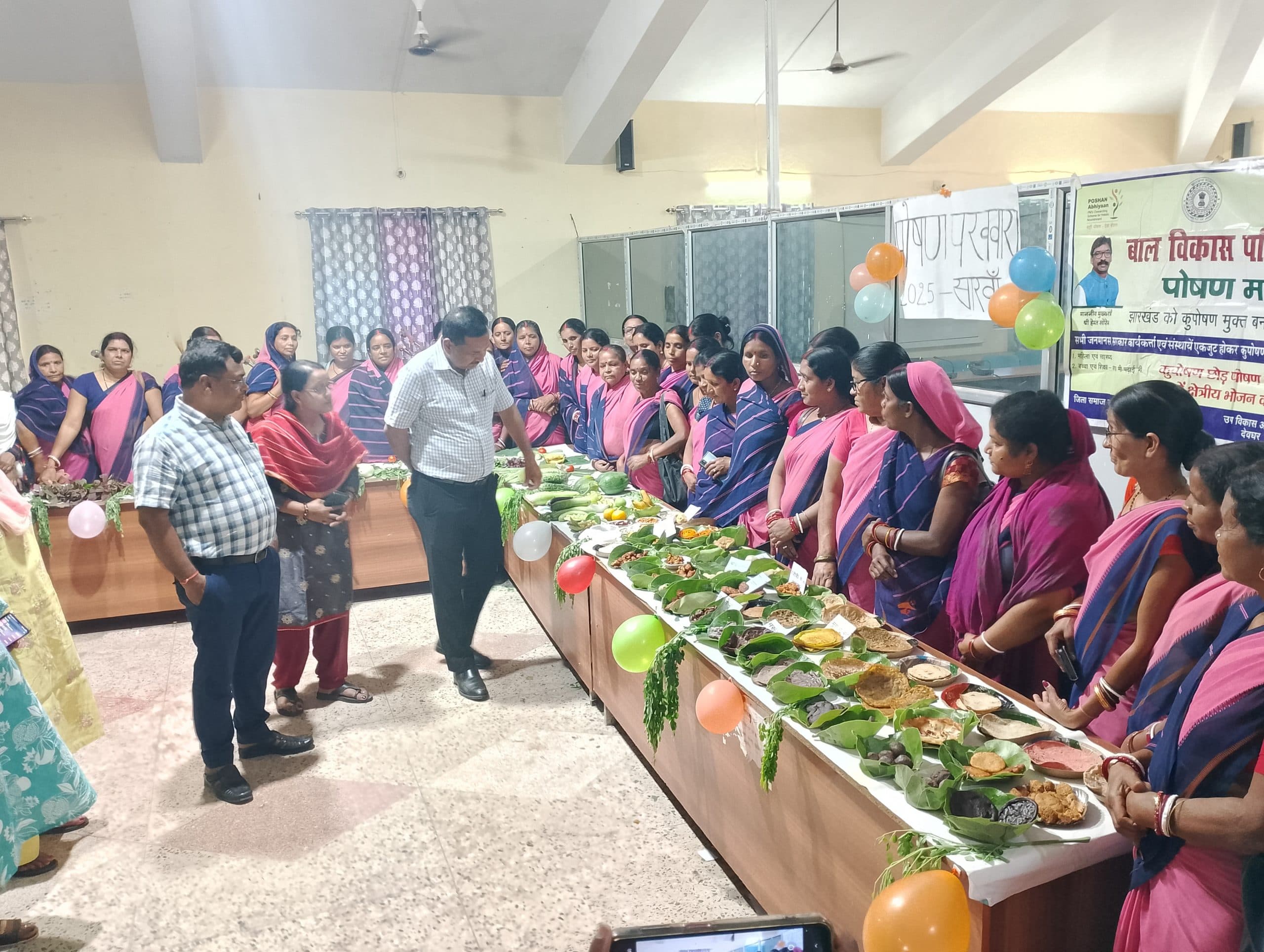 Deoghar news : पौष्टिकता से भरपूर सामग्री गांव में ही है उपलब्ध, फ़ास्ट फूड के सेवन से बचें : बीडीओ