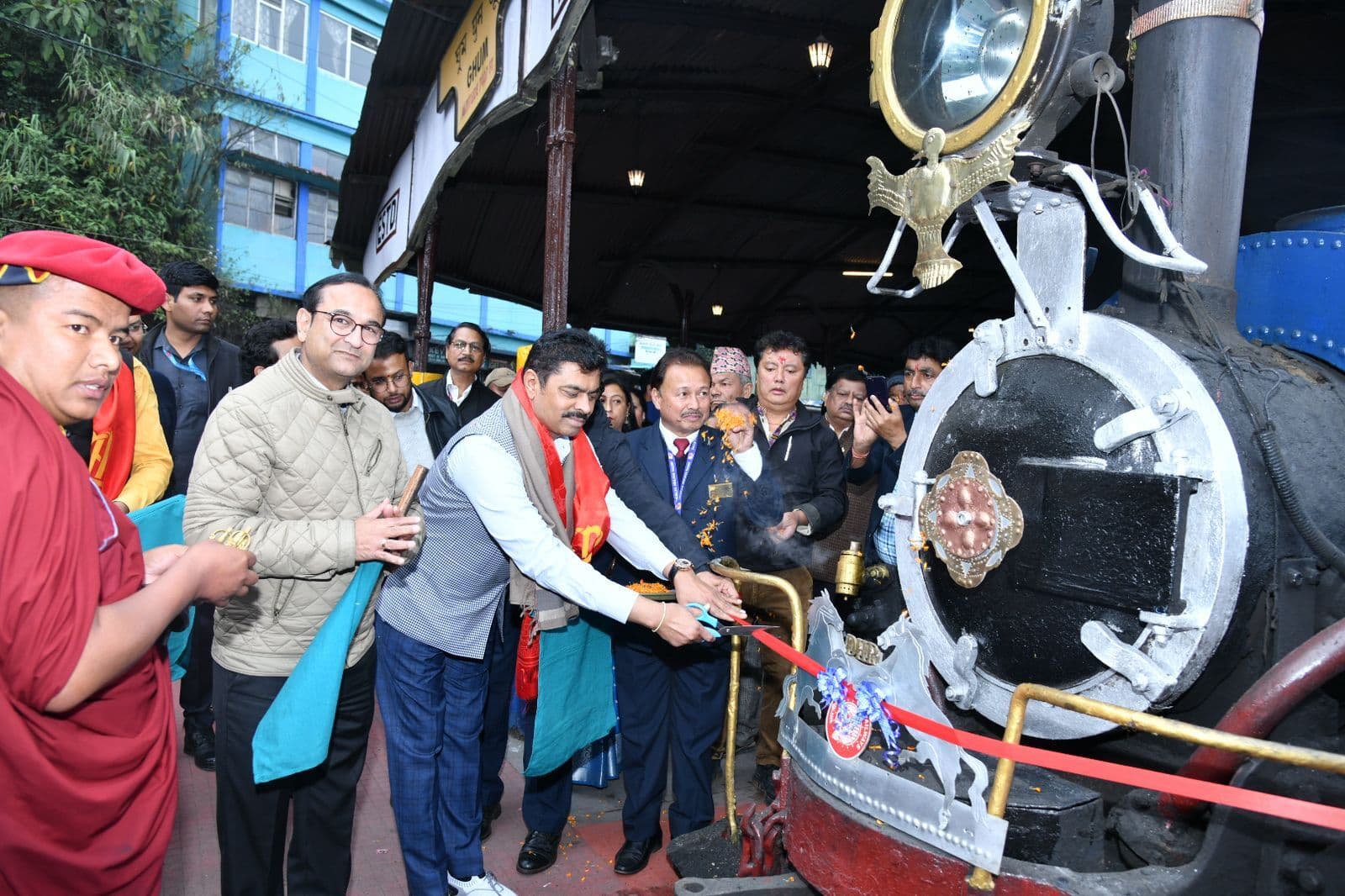 दार्जिलिंग की पौराणिक वाष्प इंजन संख्या 782बी ने सेवा के 125 वर्ष किया पूरा