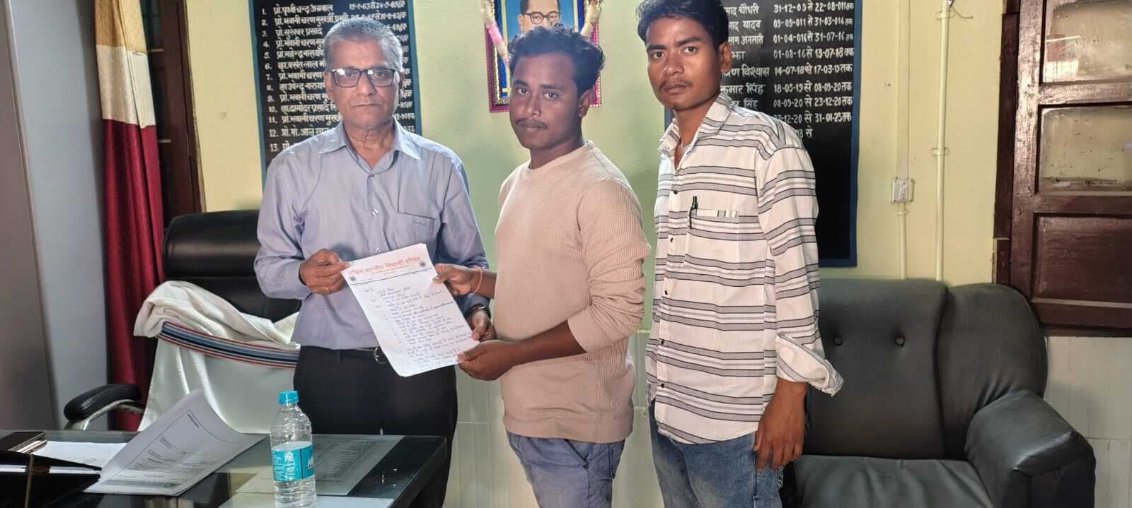 छात्रों की समस्या कॉलेज स्तर पर ही सुलझाएं प्राचार्य, वीसी