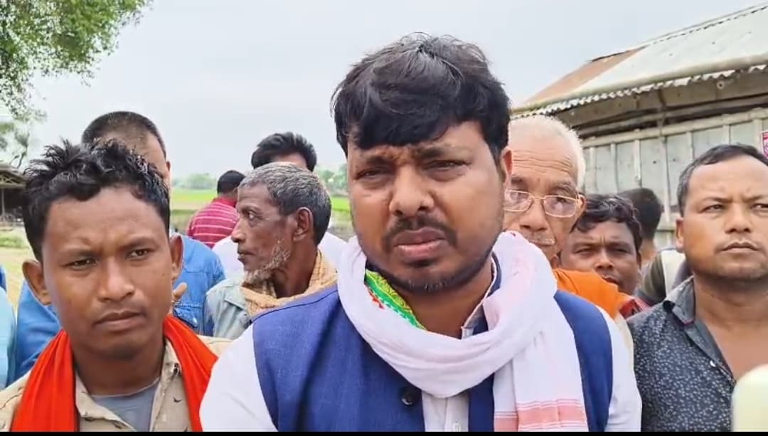 कांग्रेस मेनिफेस्टो को ले हर तबके से कर रही संवाद