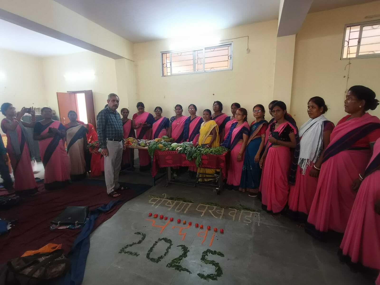 गर्भवती महिलाओं पौष्टिक आहार लेने की जरूरत