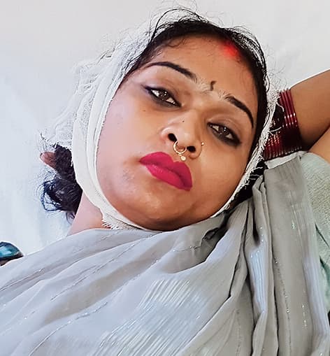 siwan news. बधाई गाने पहुंचे किन्नरों को पवरियों ने जमकर पीटा, दो गंभीर रूप से जख्मी