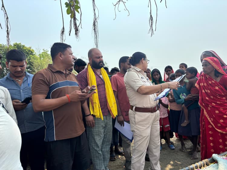 वज्रपात से किशोरी की मौत, परिवार में मचा कोहराम