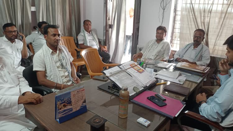 Madhubani News : प्रधानमंत्री की सभा में जनप्रतिनिधि होंगे शामिल