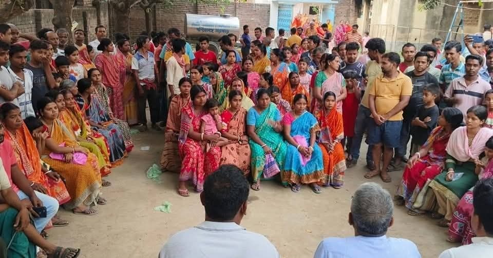 सूती और शमशेरगंज में हो रही है शांति बहाल, हटाए गए दो थाना प्रभारी