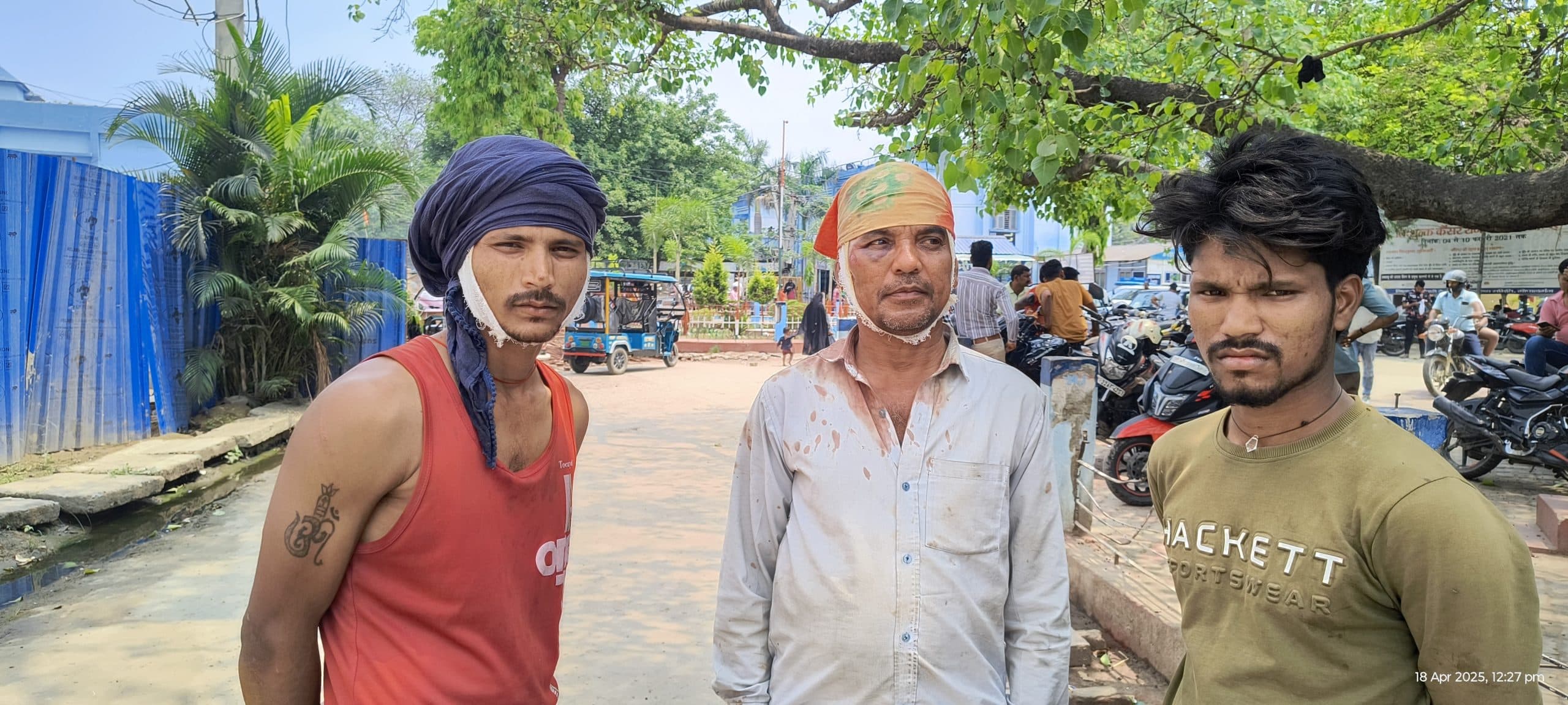 अमवा विजयीपुर में विवाद में पिता-पुत्र को मारपीट कर किया जख्मी, दोनों घायलों को सदर अस्पताल किया गया रेफर