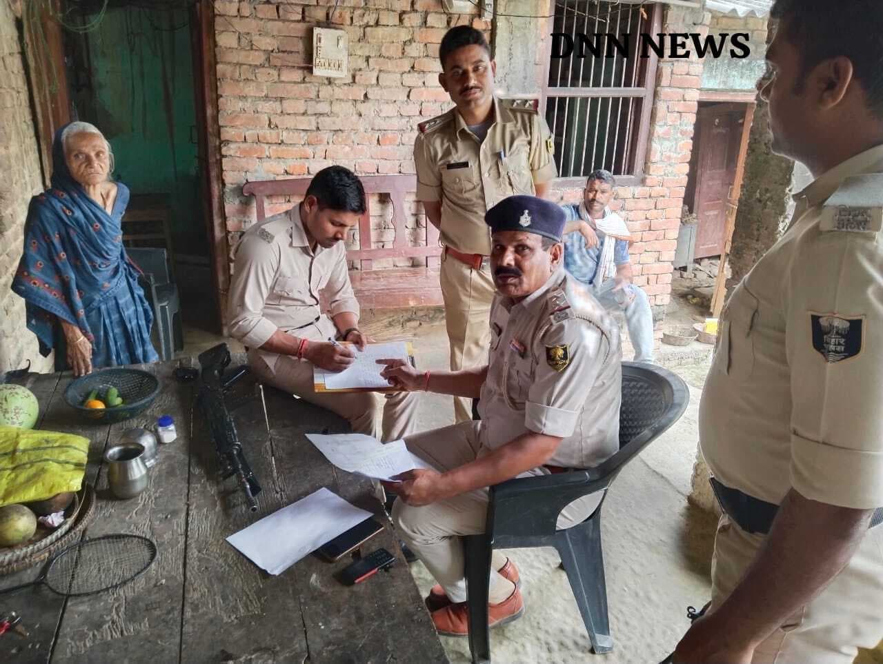 sitamarhi news : युवती ने गले में फंदा लगाकर की आत्महत्या