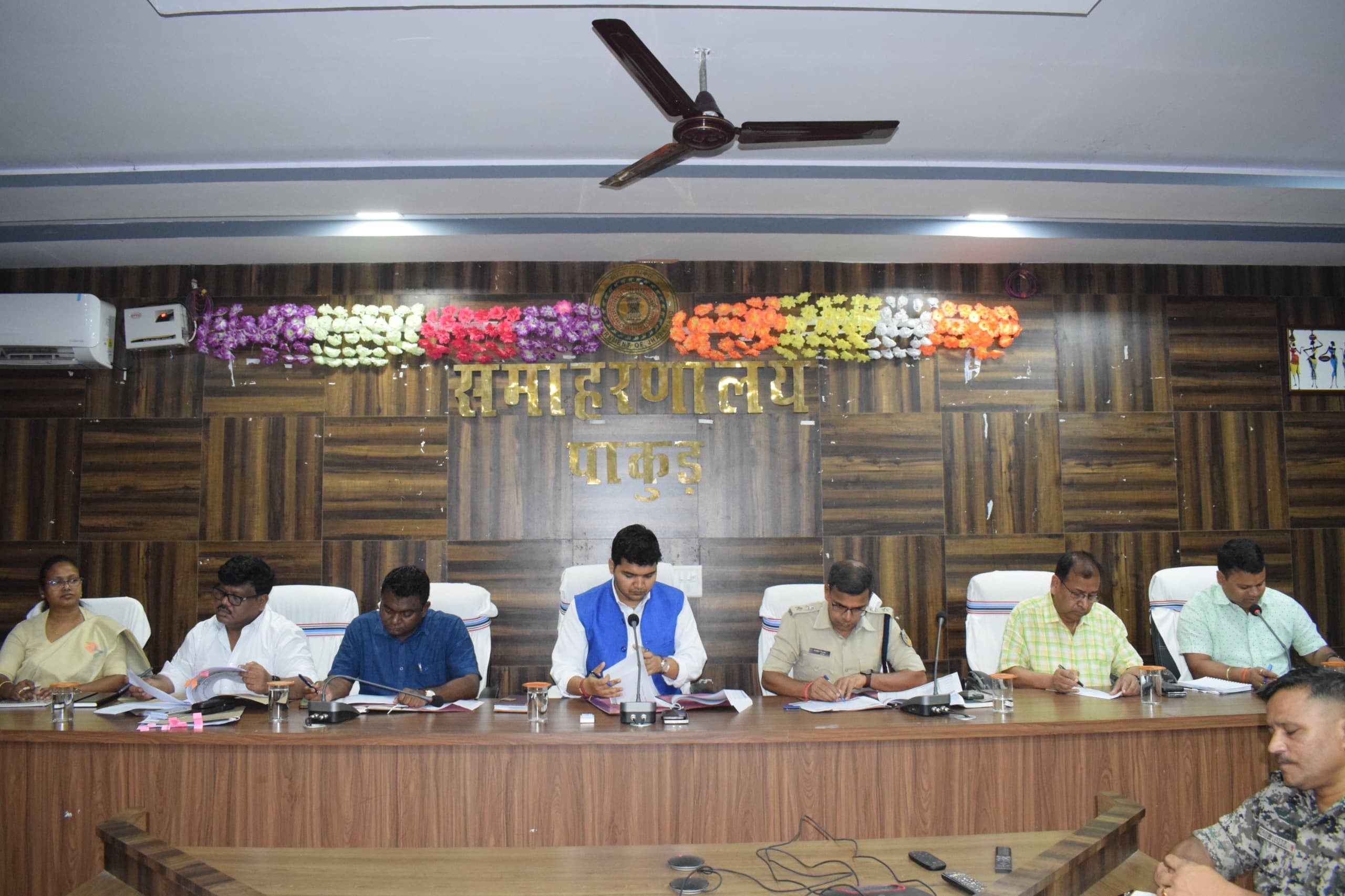 चालान का भुगतान नहीं करने वालों वाहनों को काली सूची में डालें : डीसी