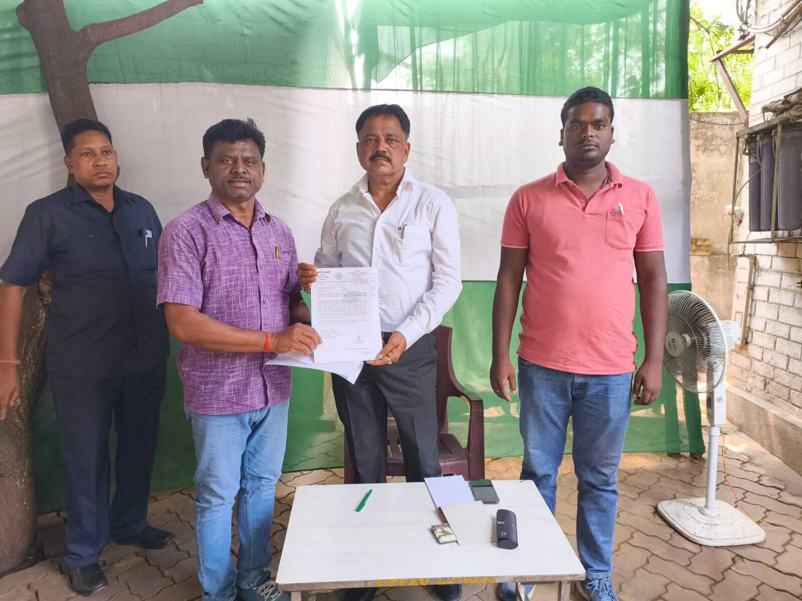 Dhanbad News : करमाटांड़ में प्रस्तावित सीवरेज ट्रीटमेंट प्लांट का विरोध