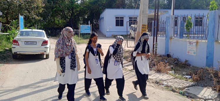 तेज धूप से लोग हो सकते हैं हीट स्ट्रोक व डिहाइड्रेशन के शिकार