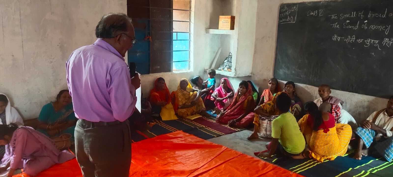 वजीरगंज की नौ पंचायतों के अनुसूचित टोलों में लगा विकास शिविर