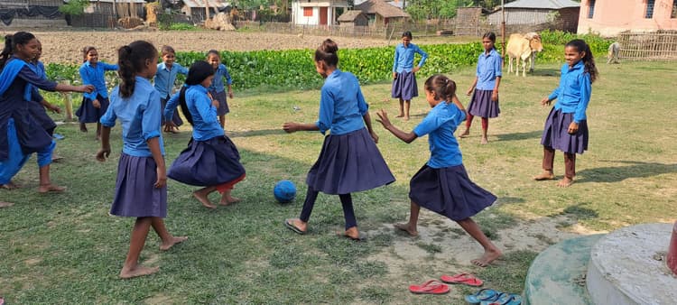 पहल: स्कूल में छात्र-छात्राओं के बीच होगी मशाल प्रतियोगिता