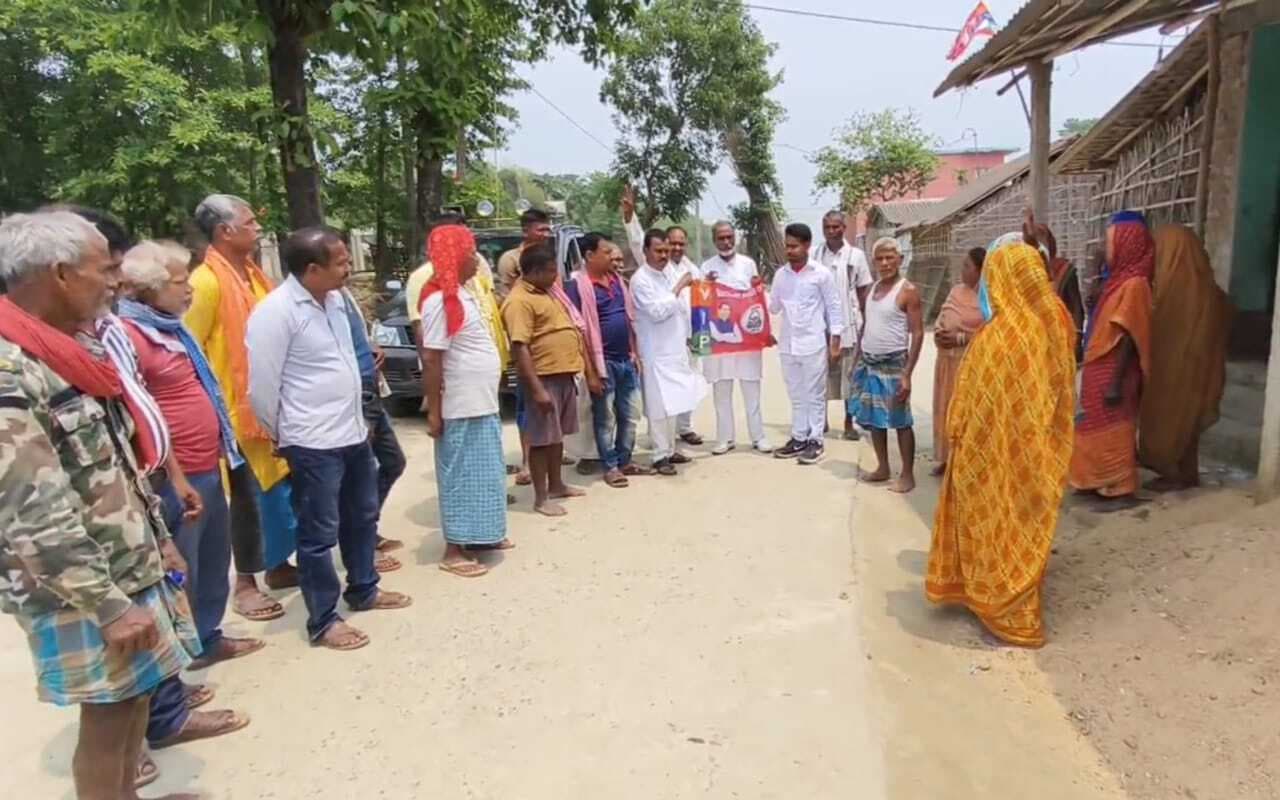 वीआईपी की प्रदेश टीम क्षेत्र में संगठन पर कर रही कार्य