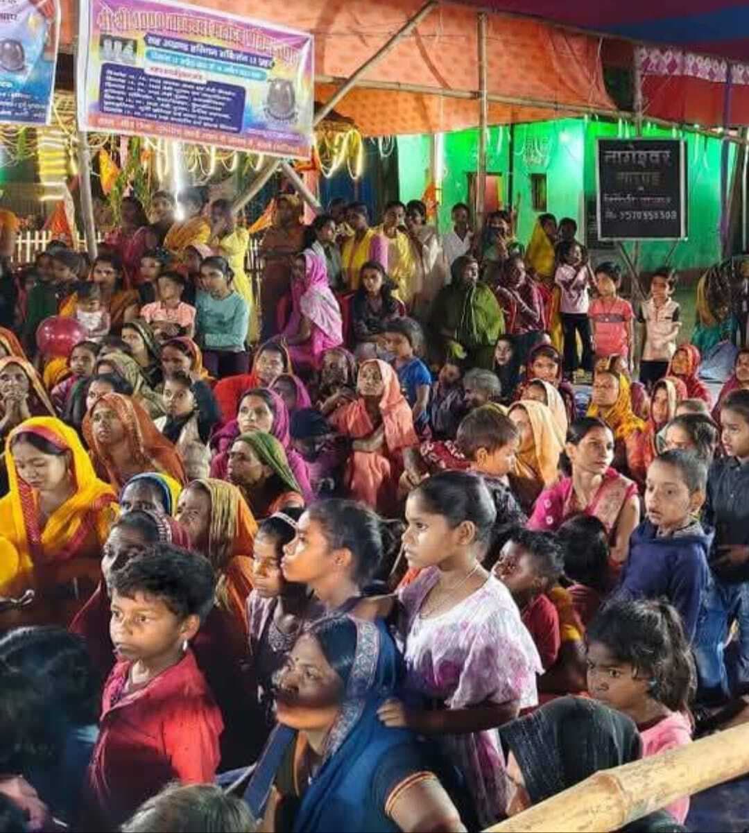 महादेव मंदिर में प्रतिमा की हुई प्राण-प्रतिष्ठा