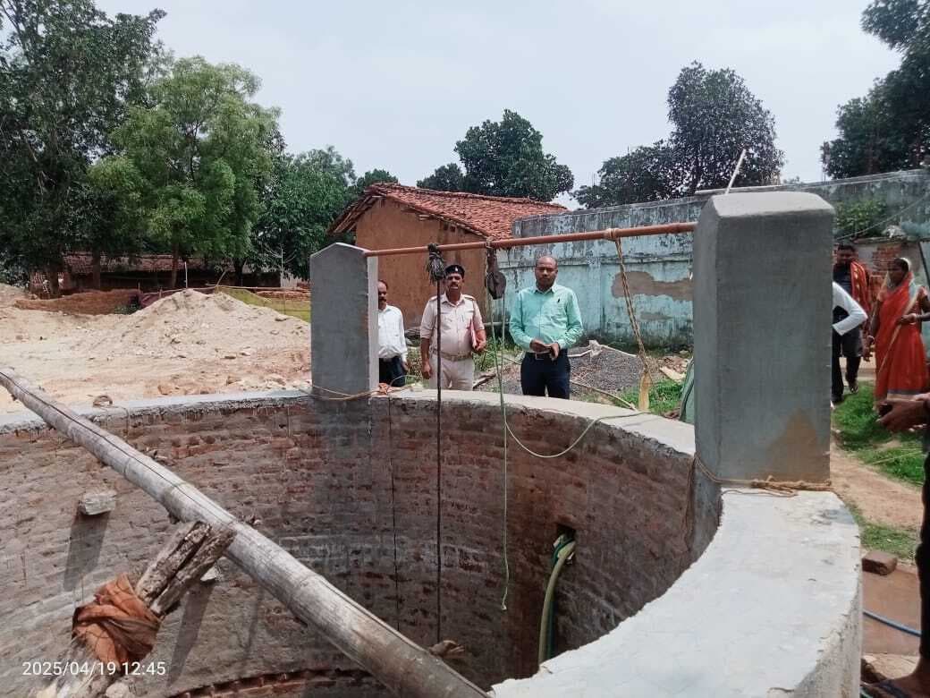 बीडीओ ने बागवानी योजना का किया निरीक्षण