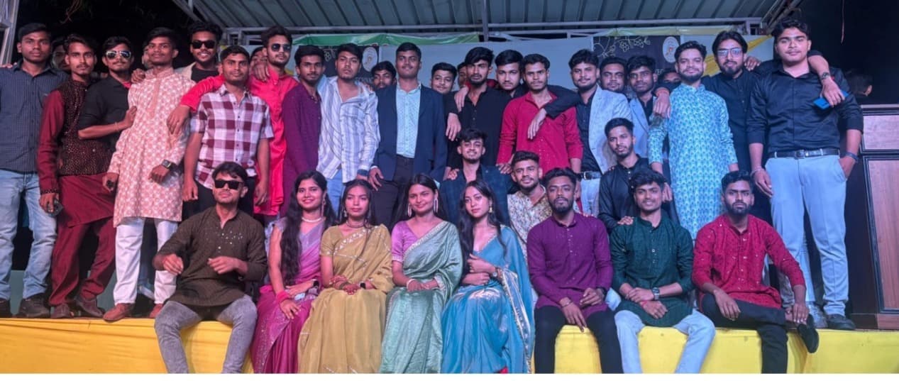 राजकीय पॉलिटेक्निक कॉलेज के सीनियर छात्रों के सम्मान में विदाई समारोह आयोजित