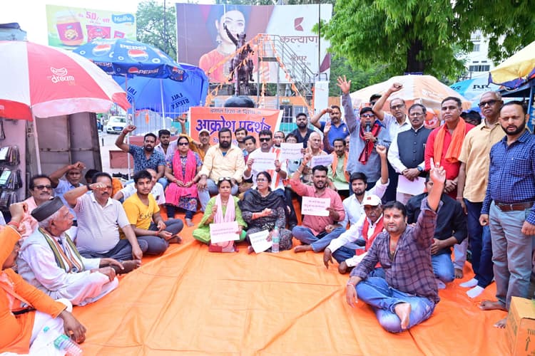 deoghar news : बंगाल में लगे राष्ट्रपति शासन, हिंसा की करायी जाये एनआइए जांच