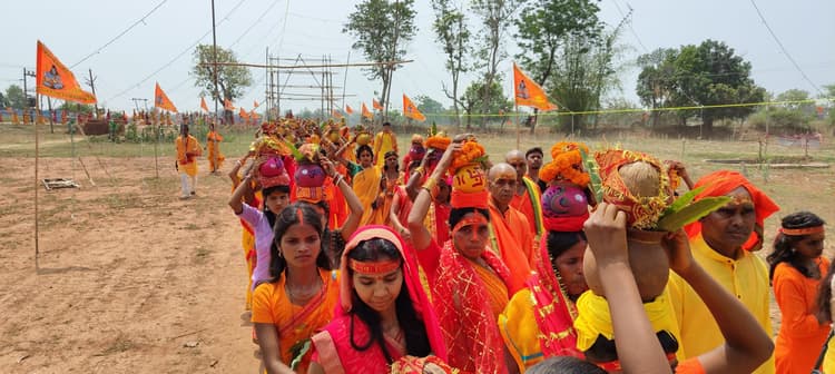 Bokaro News : महुआटांड़ में सात दिवसीय रुद्र महायज्ञ शुरू