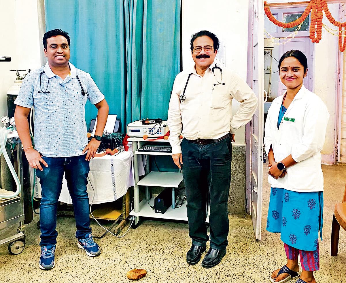 Rourkela News: इस्पात जनरल अस्पताल में अत्याधुनिक इसीटी मशीन का उद्घाटन, गंभीर मानसिक विकारों का प्रभावी उपचार होगा संभव