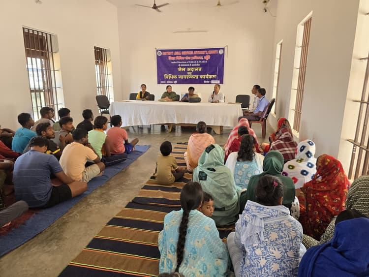 गरीबों को कानूनी सहायता के लिए नि:शुल्क वकील : डालसा