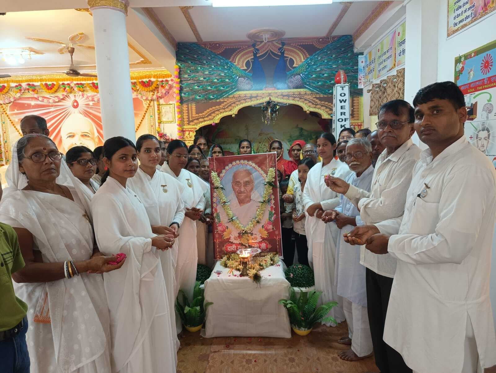 दादी रत्नमोहिनी जी ने रखी थी नारी शक्ति के विशाल संगठन की नींव