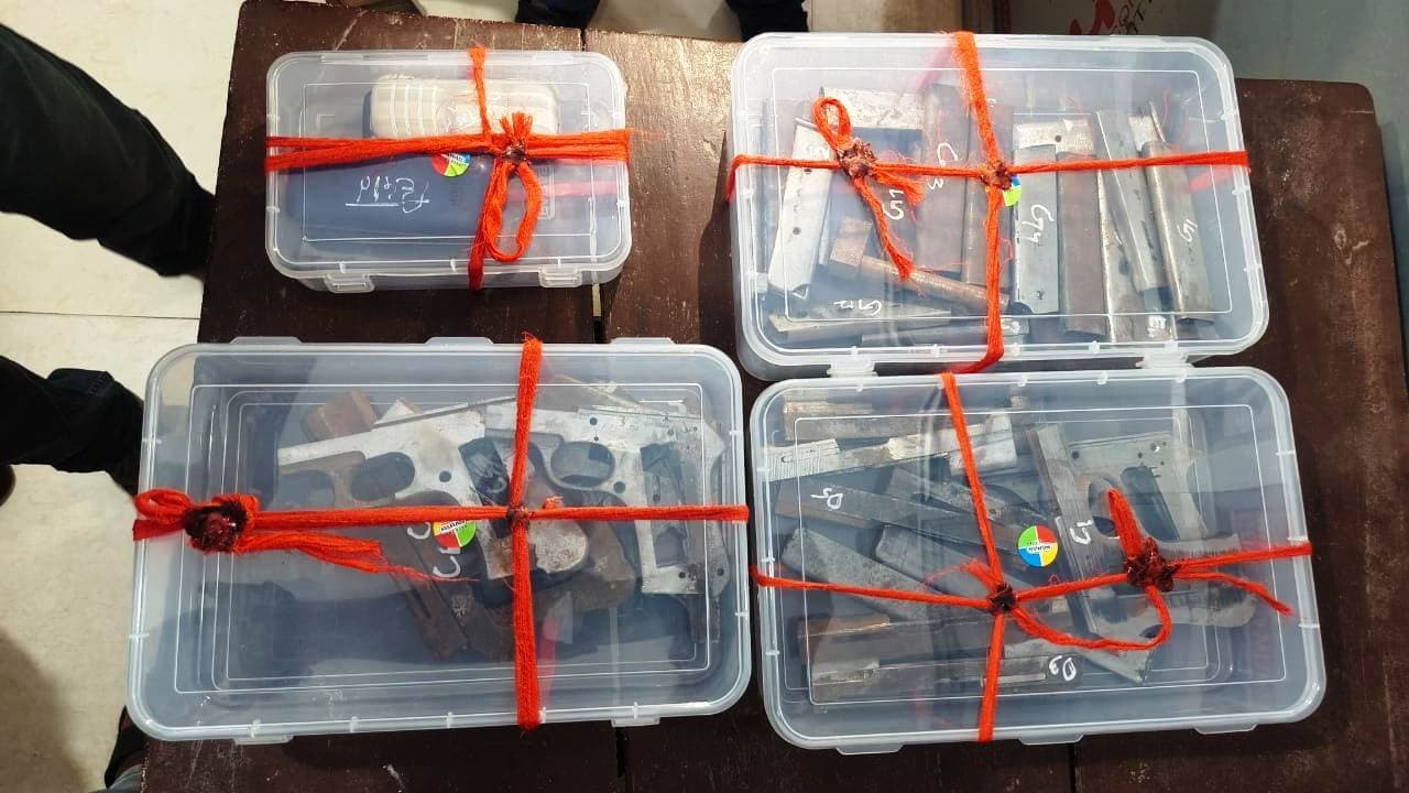 20 पिस्टल बनाने का मिला था ठेका, प्रति पिस्टल मिलता था तीन हजार