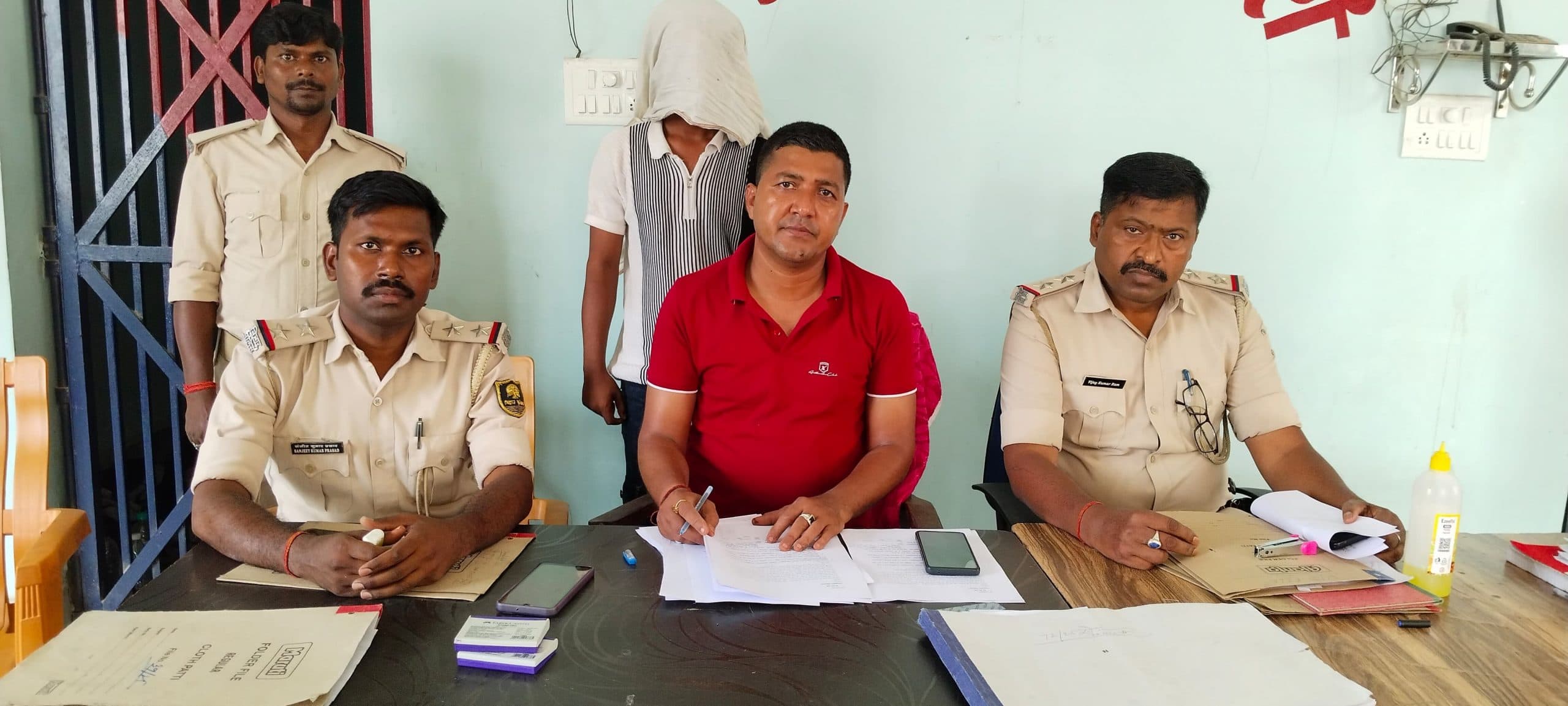 शादी की नीयत से भागे प्रेमी युगल को पुलिस ने बरामद किया