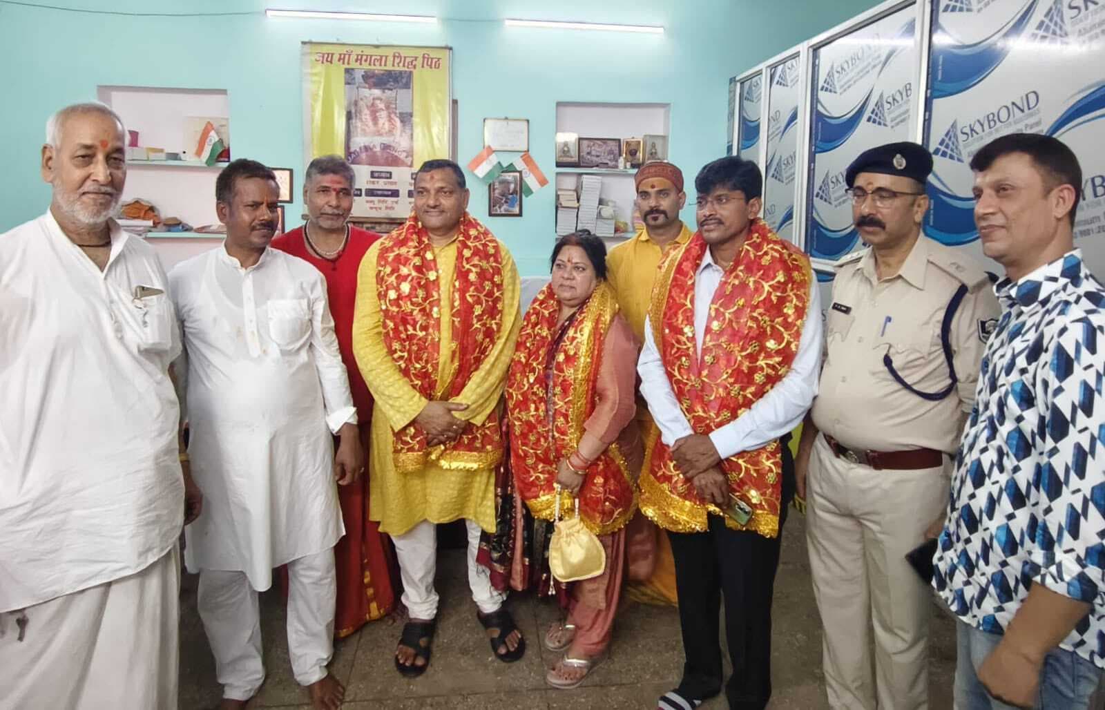 अमृतलाल मीणा ने मां मंगला गौरी मंदिर में की पूजा