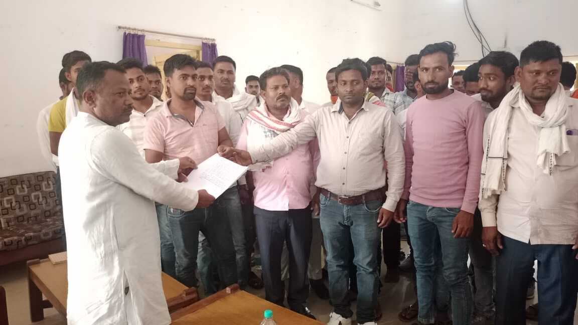 मनरेगा में भ्रष्टाचार के खिलाफ लाभुकों ने खोला मोर्चा