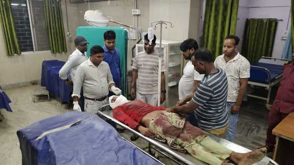 गोली मारकर हत्यारोपी को किया घायल, बेहतर इलाज के लिए भागलपुर रेफर