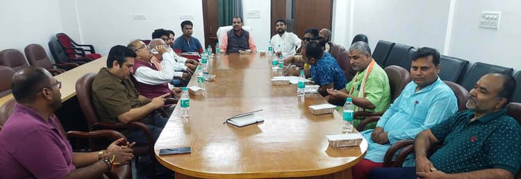 Madhubani News : भगवान परशुराम जयंती समारोह की तैयारी के लिए की बैठक