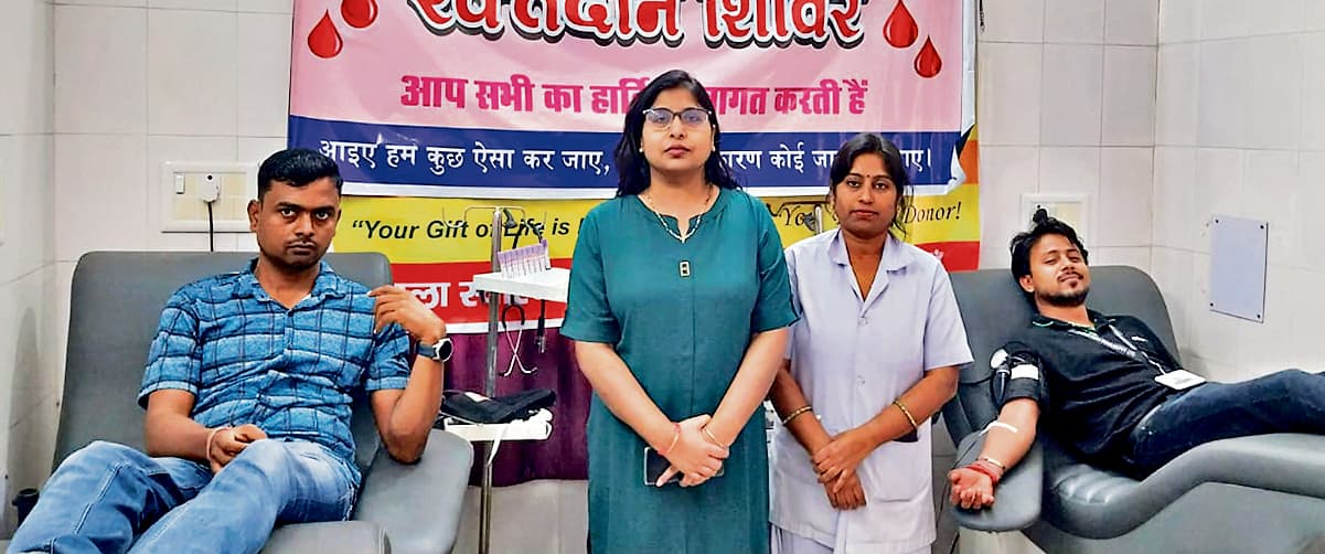 seraikela kharsawan news: मानवता की सबसे बड़ी सेवा है रक्तदान : डॉ अनुपमा कुमारी