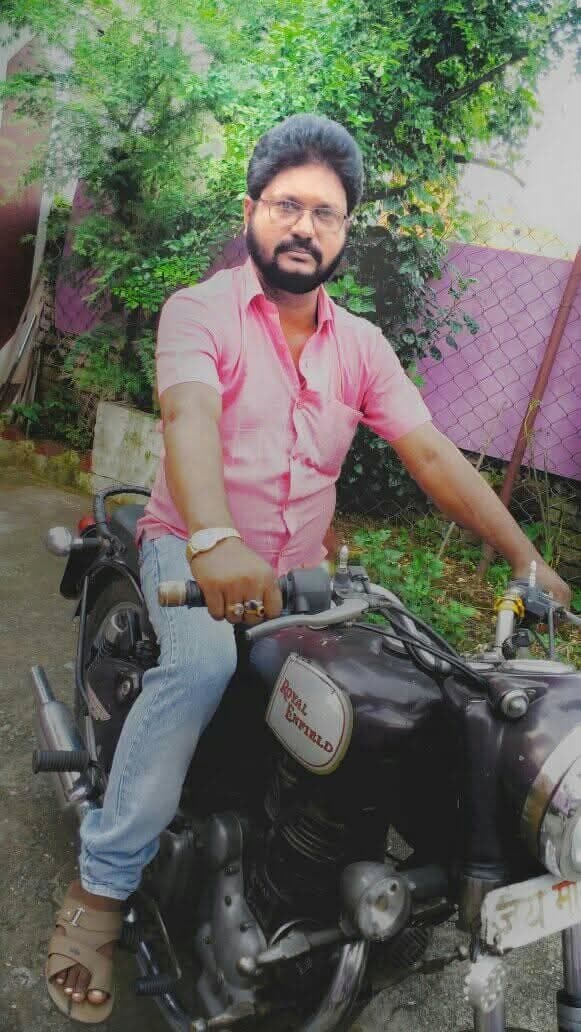 Dhanbad News: सड़क हादसे में घायल युवक की मौत