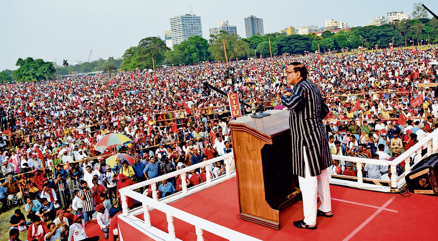 बंगाल से तृणमूल का सफाया करने के लिए मैदान में उतर कर खेलना होगा : सलीम
