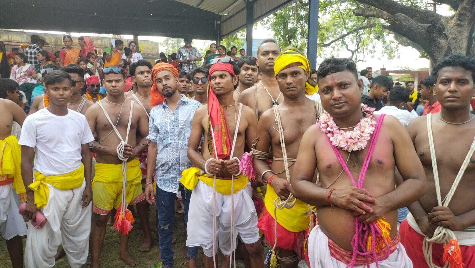 Dhanbad News: जोड़ापोखर बस्ती में चड़क पूजा का आयोजन