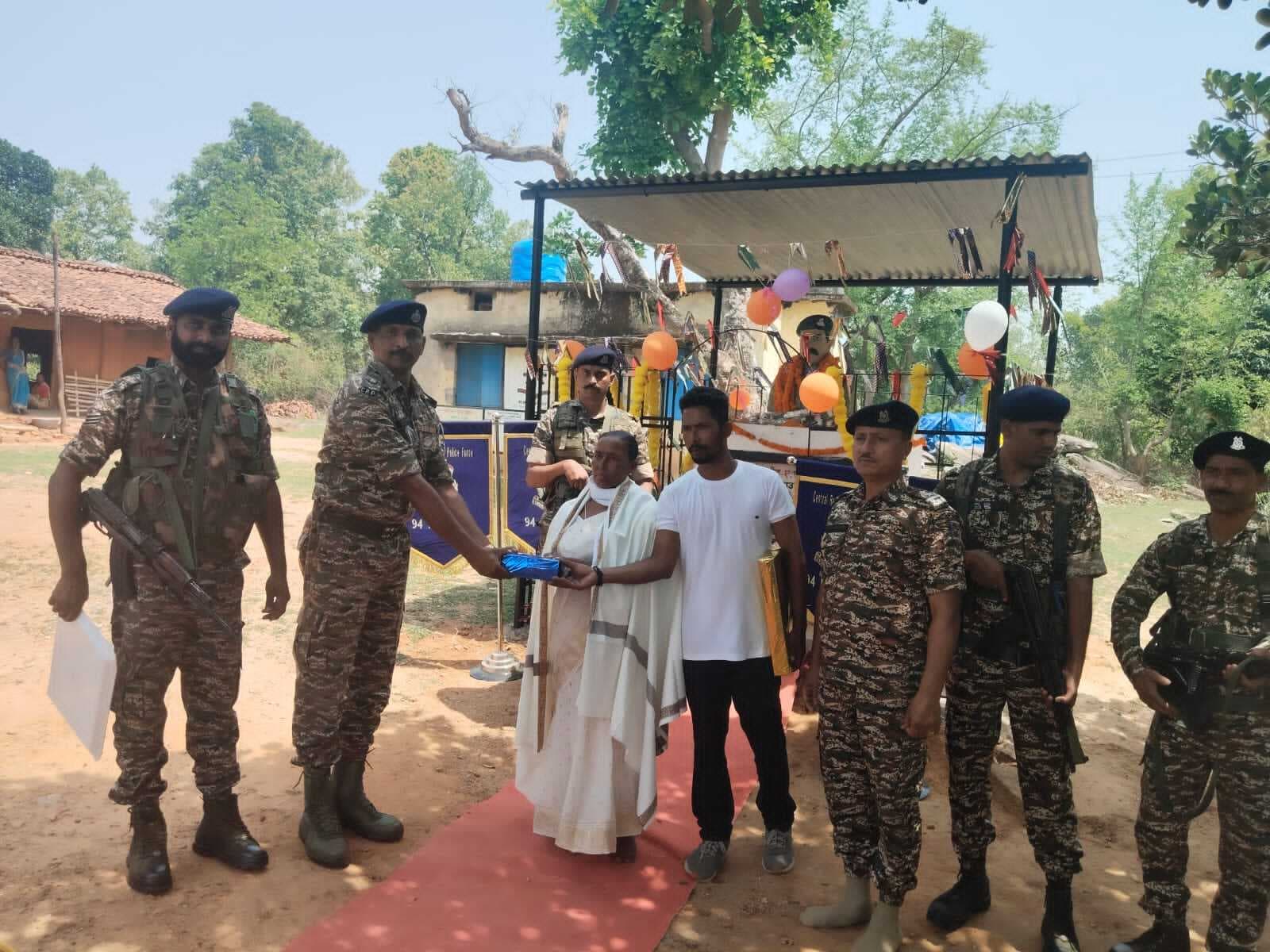 शहीद आनंद मसीह भेंगरा को दी गयी श्रद्धांजलि