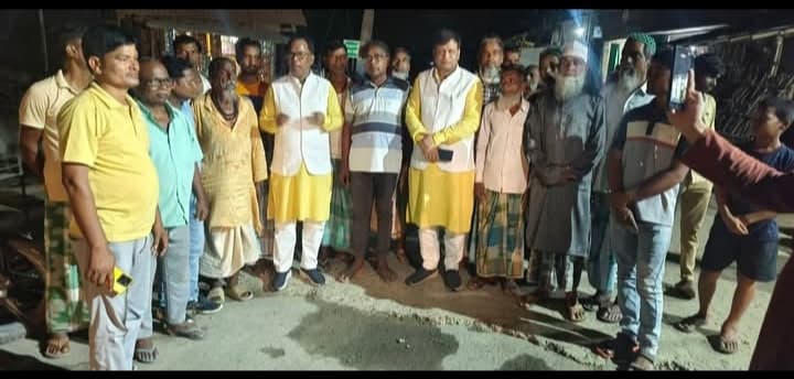 कांग्रेस का जनाधार बढ़ाने चलाया जन संपर्क अभियान