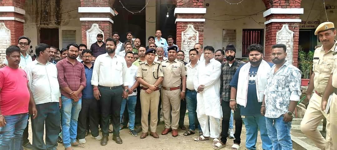 न्यू मार्केट में सुबह छह से सात बजे तक लोडिंग अनलोडिंग का काम करें पूरा